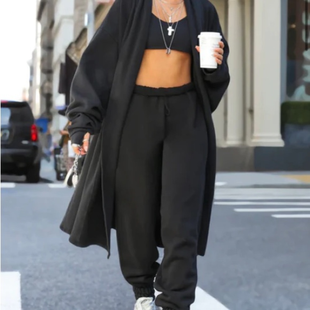 Joah Brown Black oversized cardigan